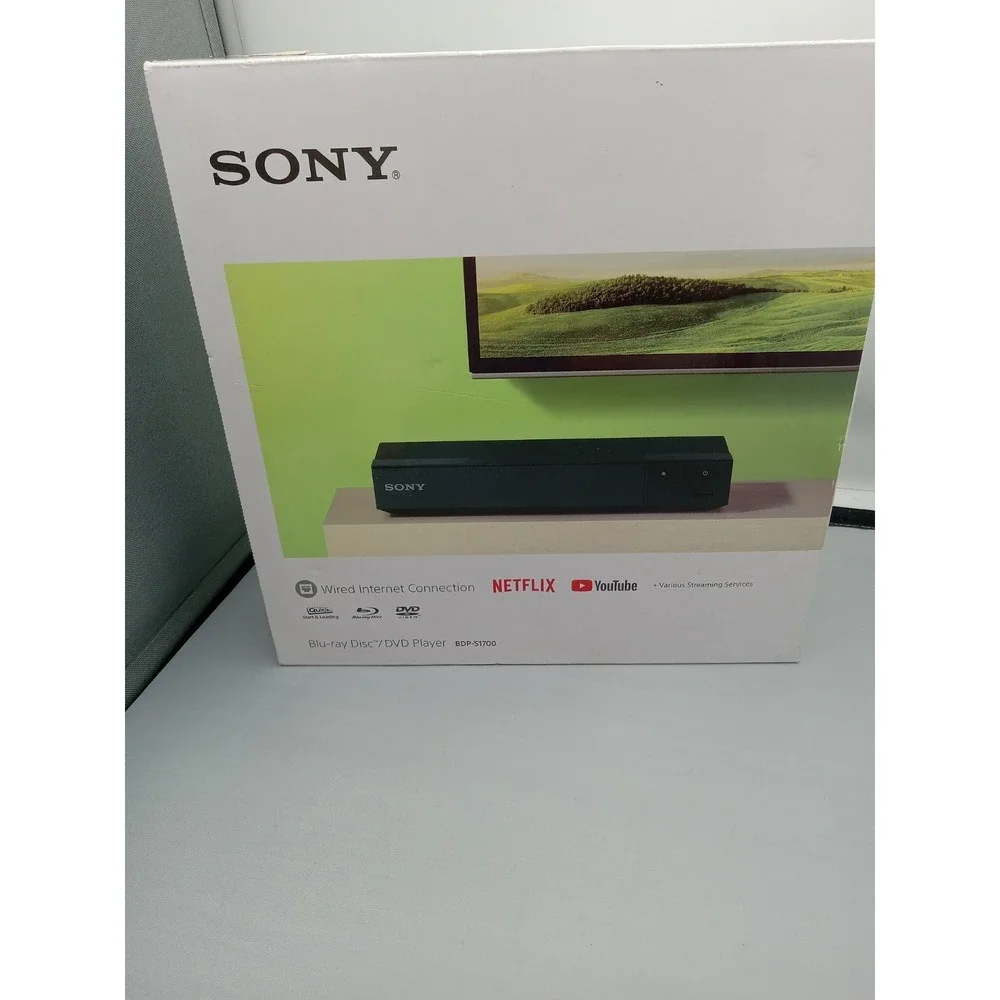 Sony BDP-S1700 Blu-Ray DVD/DISC Player W/Remote AC Adapter Open Box
